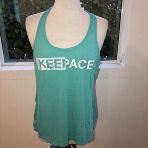 Under Armour Heat Gear Women’s Semi Fitted Tank Top Runners Knotted Back Green L